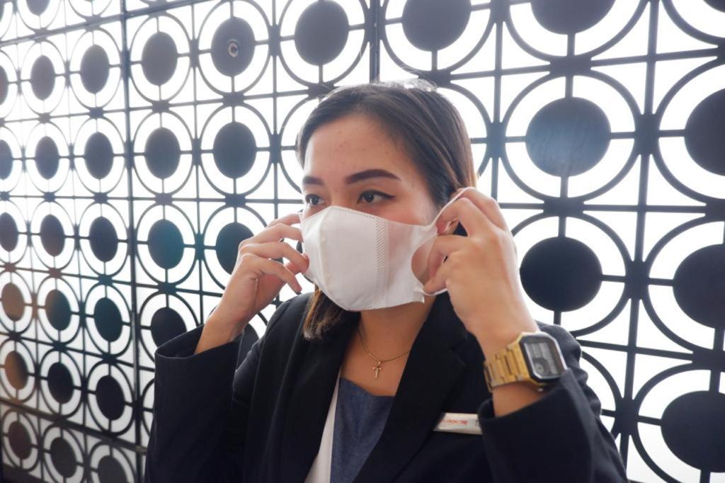 News Hotel Waru Sidoarjo Ngoại thất bức ảnh