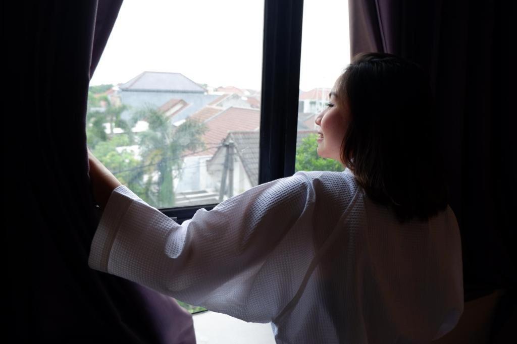 News Hotel Waru Sidoarjo Ngoại thất bức ảnh