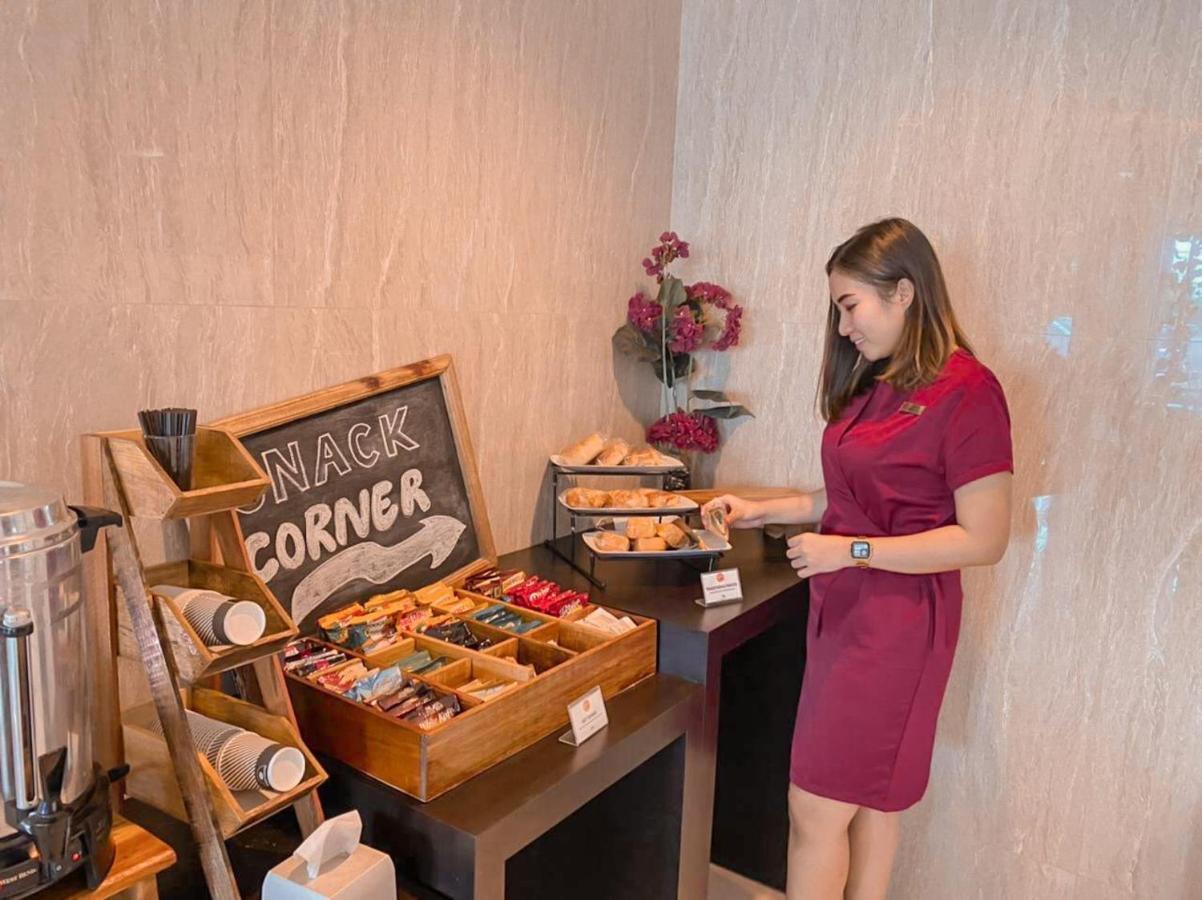 News Hotel Waru Sidoarjo Ngoại thất bức ảnh