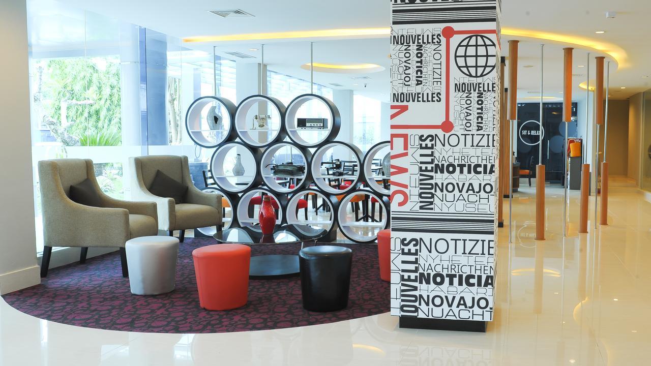 News Hotel Waru Sidoarjo Ngoại thất bức ảnh